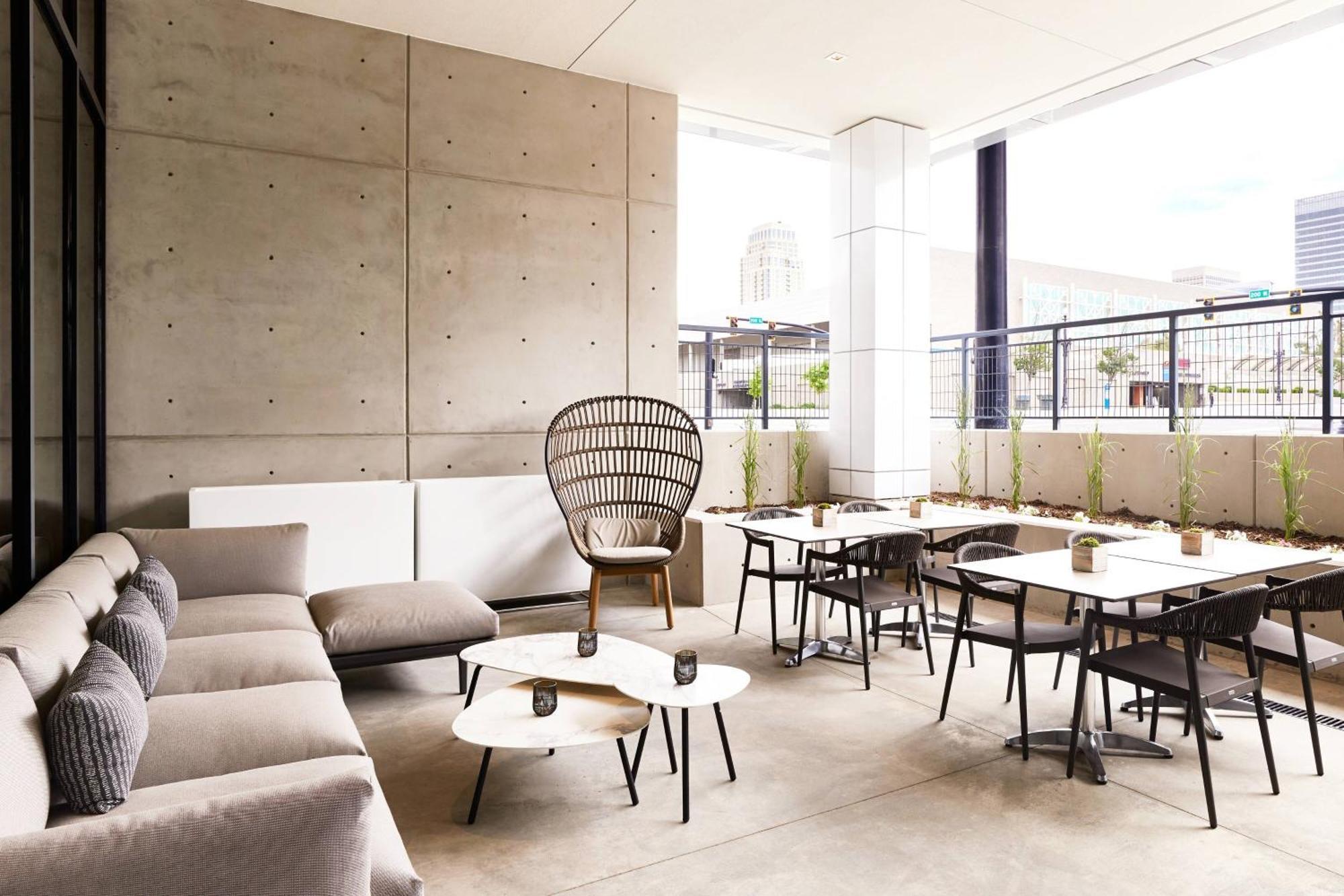 Ac Hotel By Marriott Salt Lake City Downtown Екстериор снимка